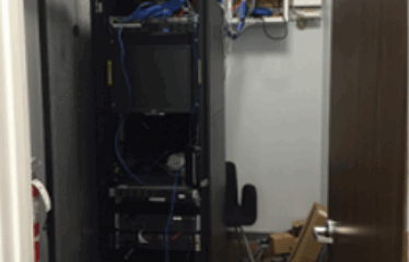 CONTEMPORARY SECURE SMALL OFFICE